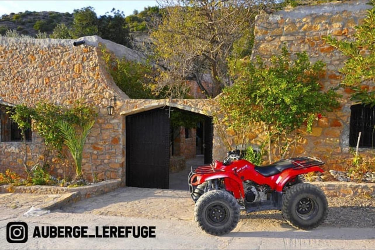 Auberge Le Refuge Aksri 外观 照片